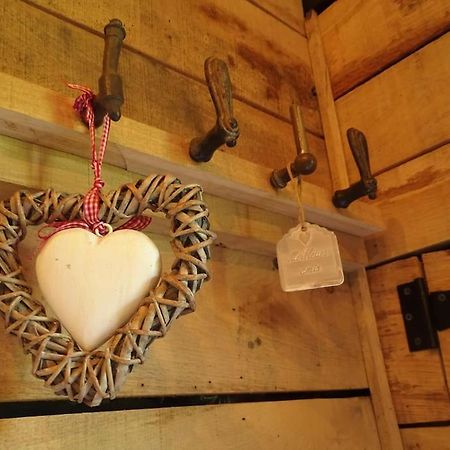 La Cabane Du Cerf Et Son Sauna Attre Esterno foto