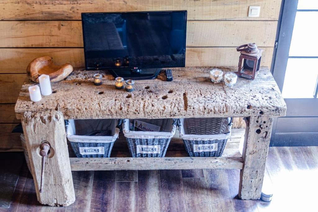 La Cabane Du Cerf Et Son Sauna Attre Esterno foto