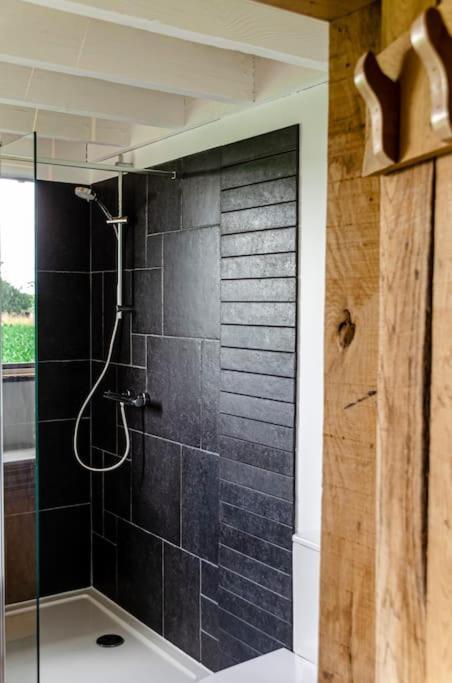 La Cabane Du Cerf Et Son Sauna Attre Esterno foto