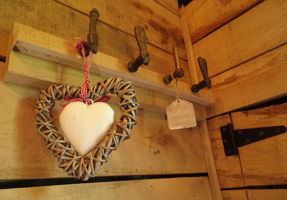 La Cabane Du Cerf Et Son Sauna Attre Esterno foto